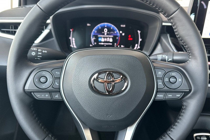 Toyota Corolla Vehicle Full-screen Gallery Image 21