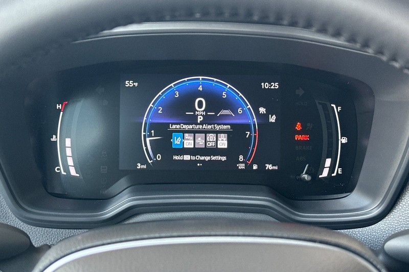 Toyota Corolla Vehicle Full-screen Gallery Image 22