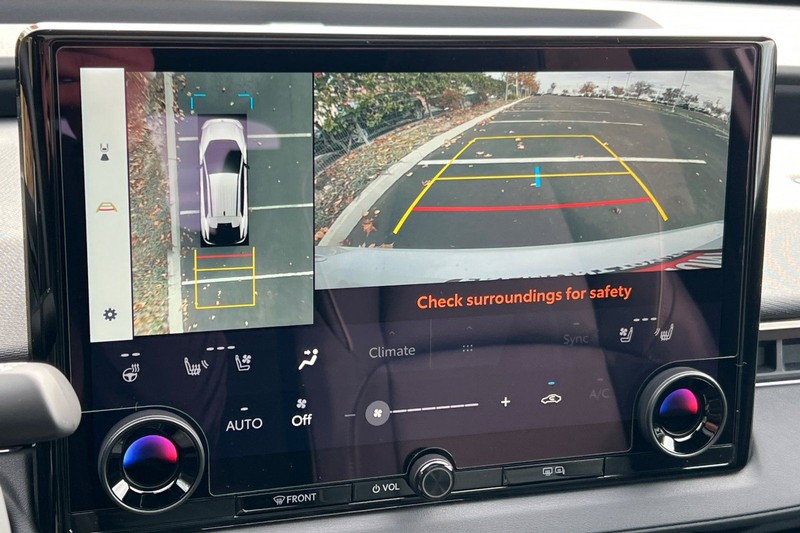 Toyota bZ Vehicle Full-screen Gallery Image 17