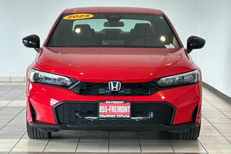 Honda Civic Sedan Vehicle Full-screen Gallery Image 09