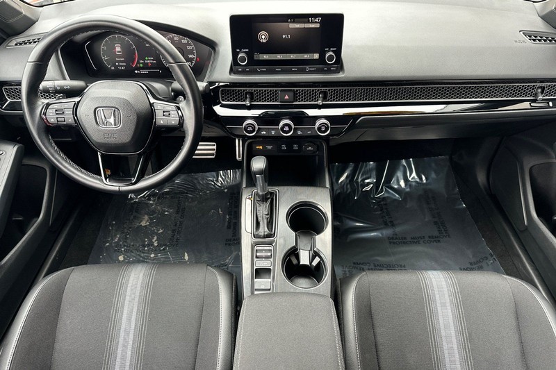 Honda Civic Sedan Vehicle Full-screen Gallery Image 13