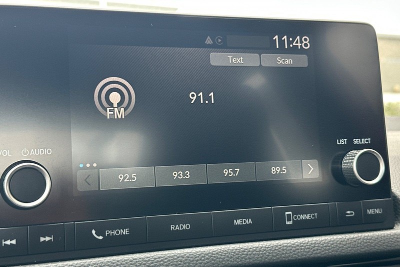 Honda Civic Sedan Vehicle Full-screen Gallery Image 17