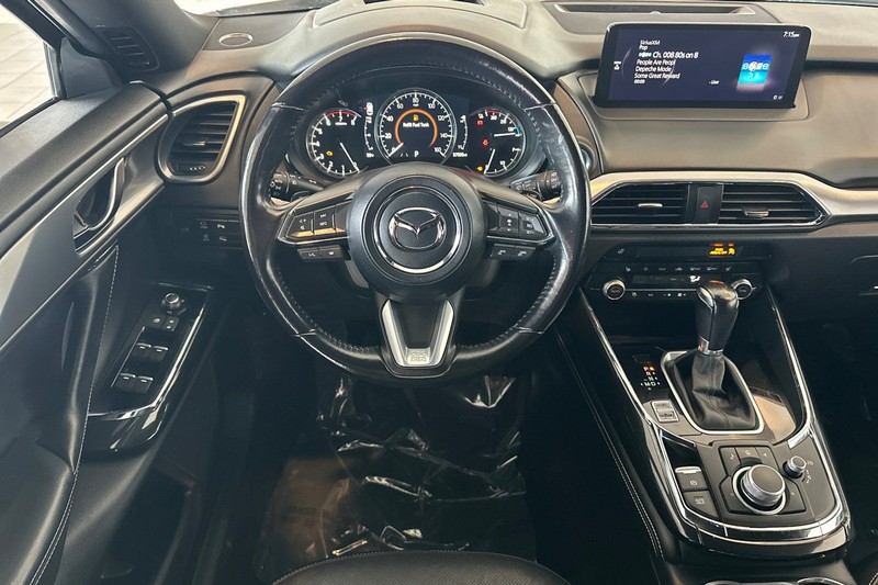 Mazda CX-9 Vehicle Full-screen Gallery Image 14