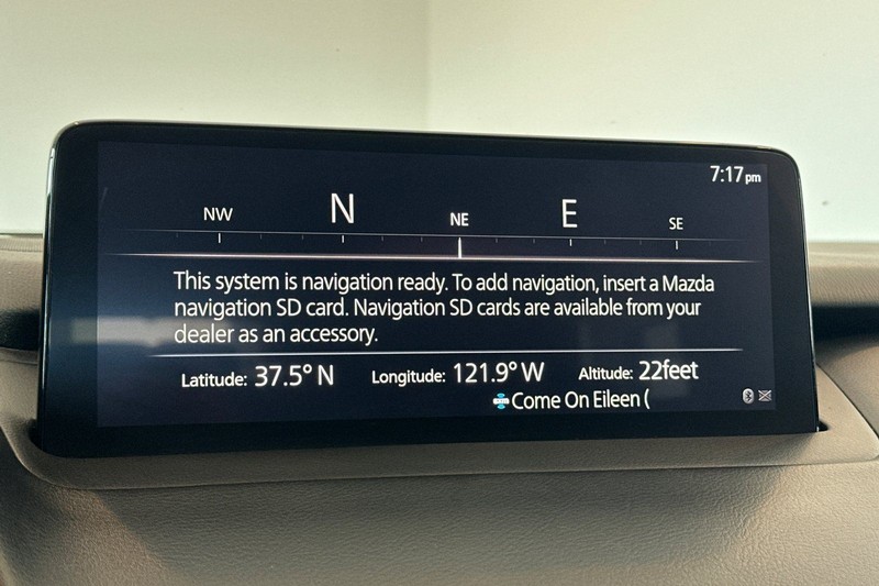 Mazda CX-9 Vehicle Full-screen Gallery Image 20