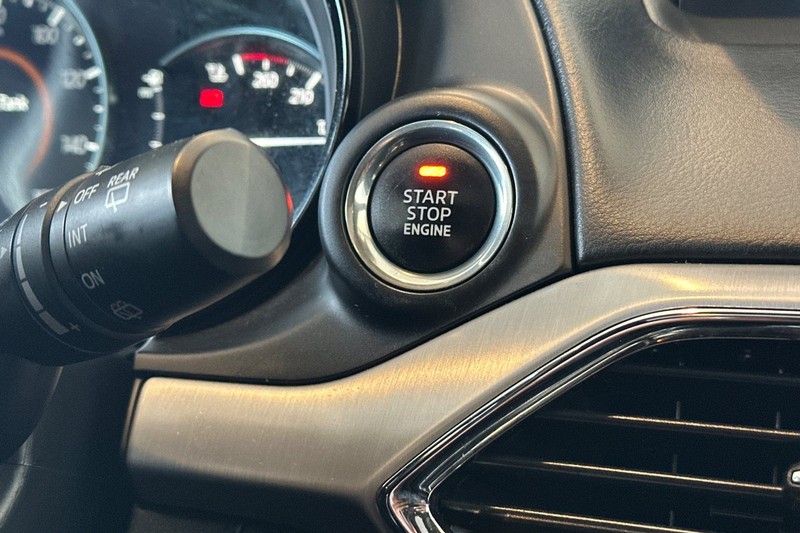 Mazda CX-9 Vehicle Full-screen Gallery Image 24