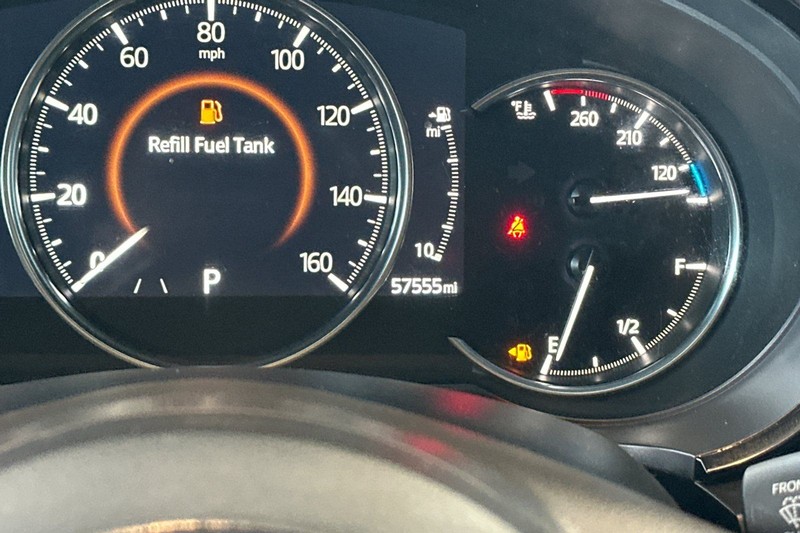 Mazda CX-9 Vehicle Full-screen Gallery Image 27