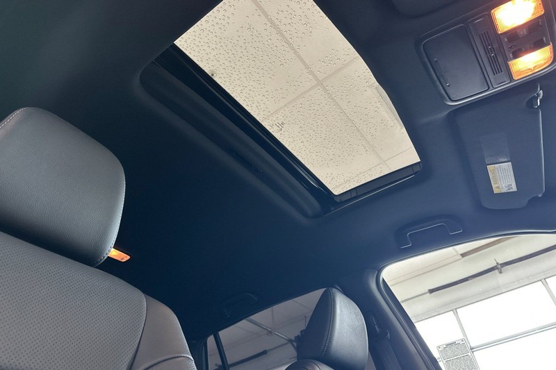 Honda Passport Vehicle Full-screen Gallery Image 17