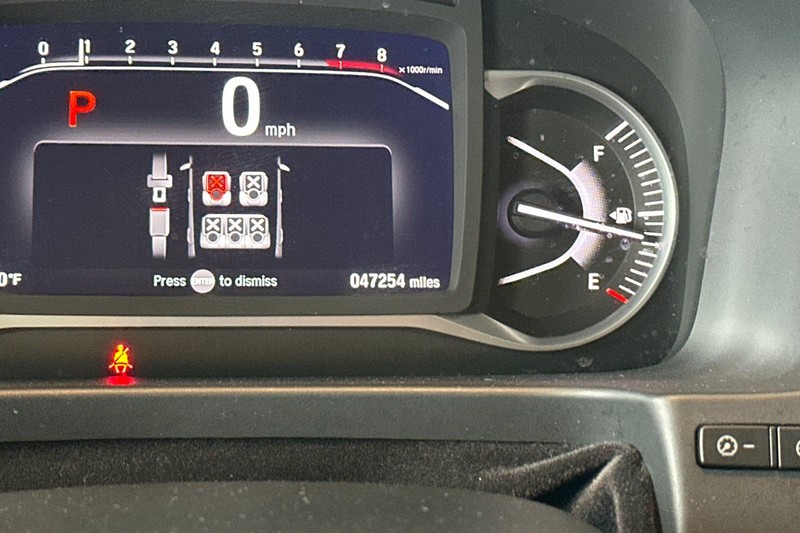 Honda Passport Vehicle Full-screen Gallery Image 25