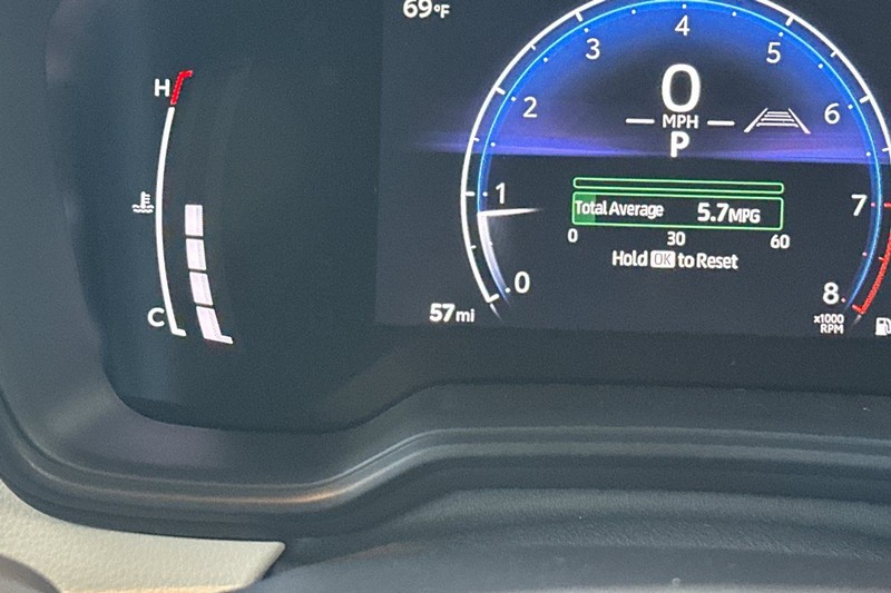 Toyota Corolla Vehicle Full-screen Gallery Image 25