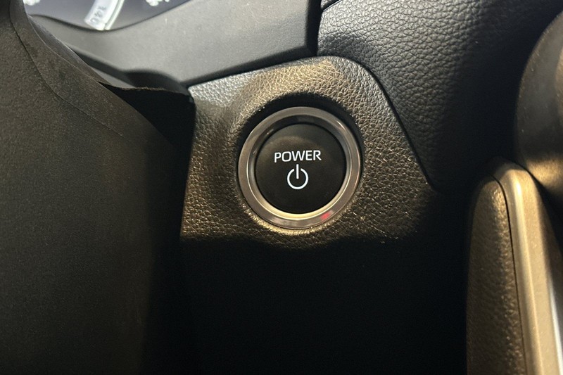 Toyota RAV4 Prime Vehicle Full-screen Gallery Image 23