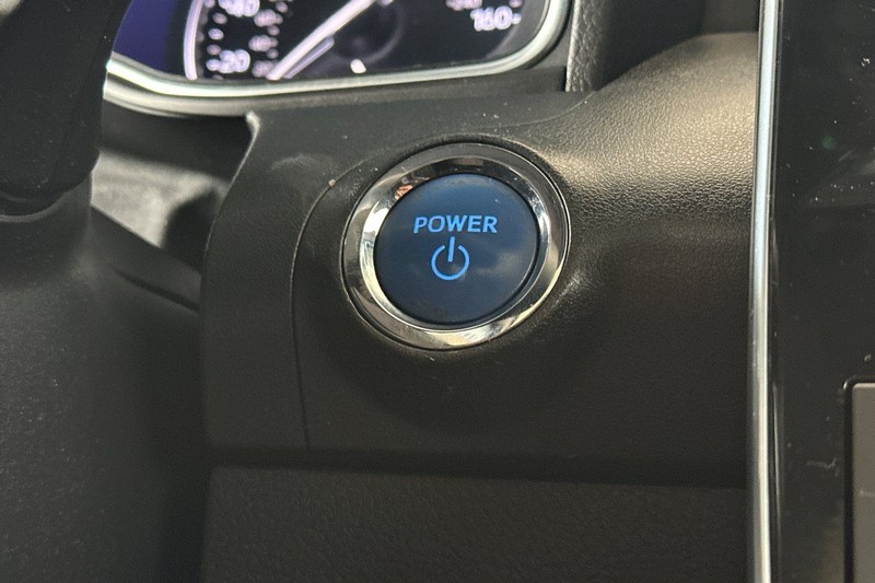 Toyota Avalon Hybrid Vehicle Full-screen Gallery Image 22