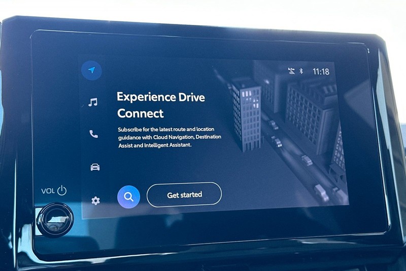 Toyota Corolla Vehicle Full-screen Gallery Image 18