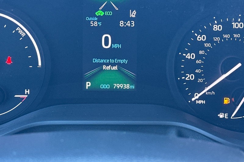 Toyota Sienna Vehicle Full-screen Gallery Image 26