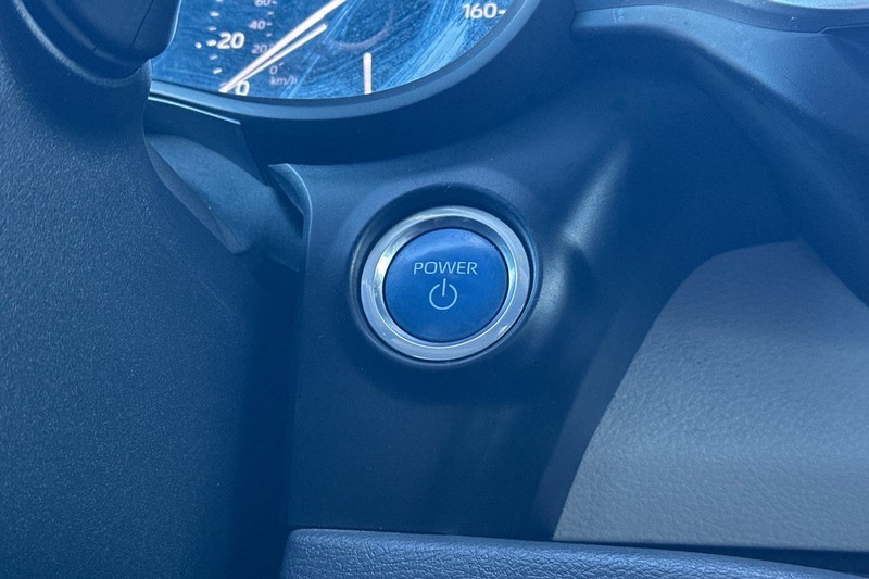 Toyota Sienna Vehicle Full-screen Gallery Image 23