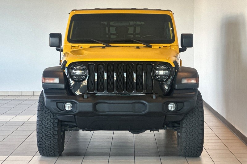 Jeep Wrangler Unlimited Vehicle Full-screen Gallery Image 09