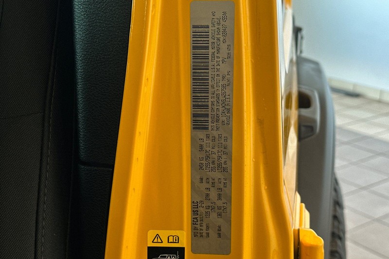 Jeep Wrangler Unlimited Vehicle Full-screen Gallery Image 29