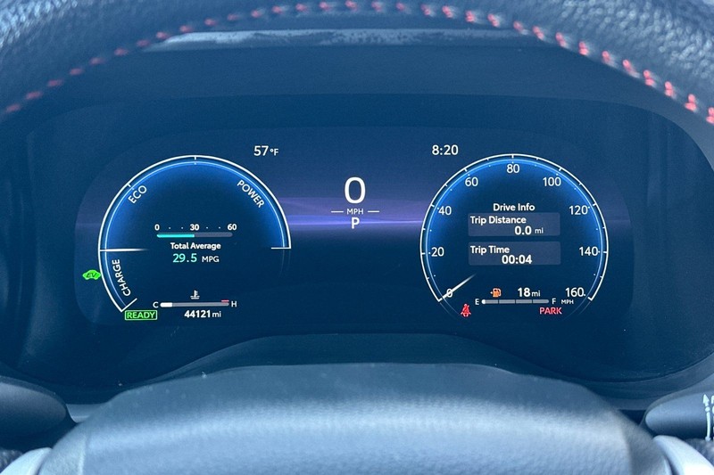 Toyota Sienna Vehicle Full-screen Gallery Image 26