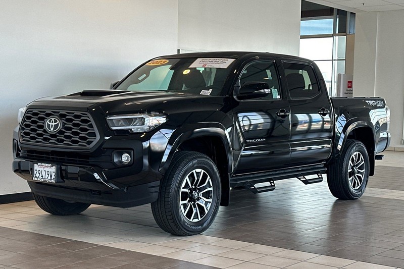 Toyota Tacoma 4WD Vehicle Full-screen Gallery Image 08