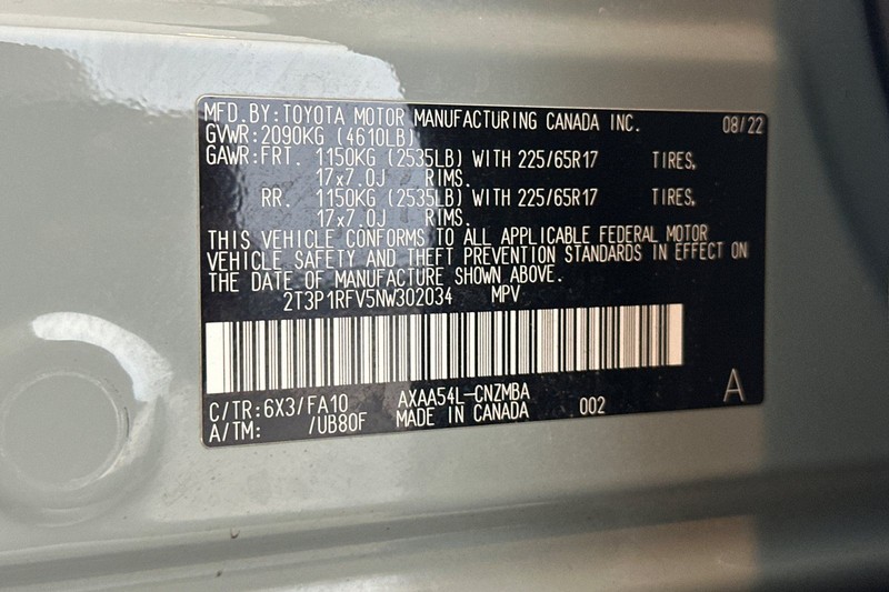 Toyota RAV4 Vehicle Full-screen Gallery Image 29