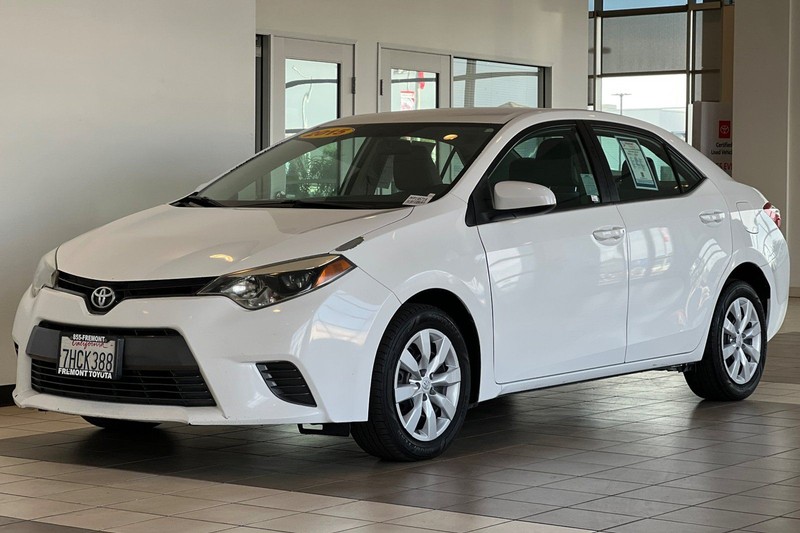 Toyota Corolla Vehicle Full-screen Gallery Image 08