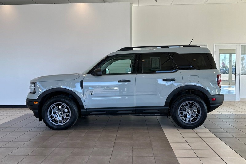 Ford Bronco Sport Vehicle Full-screen Gallery Image 07