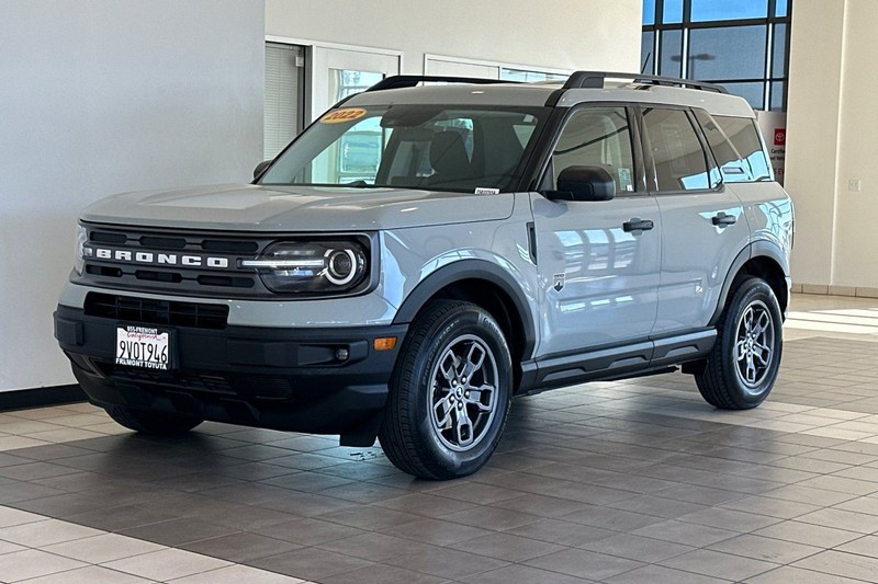 Ford Bronco Sport Vehicle Full-screen Gallery Image 08