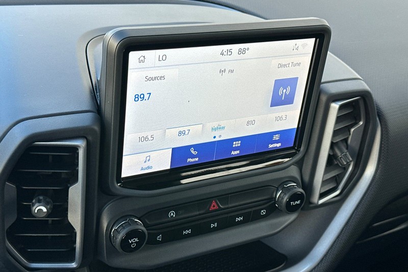 Ford Bronco Sport Vehicle Full-screen Gallery Image 18