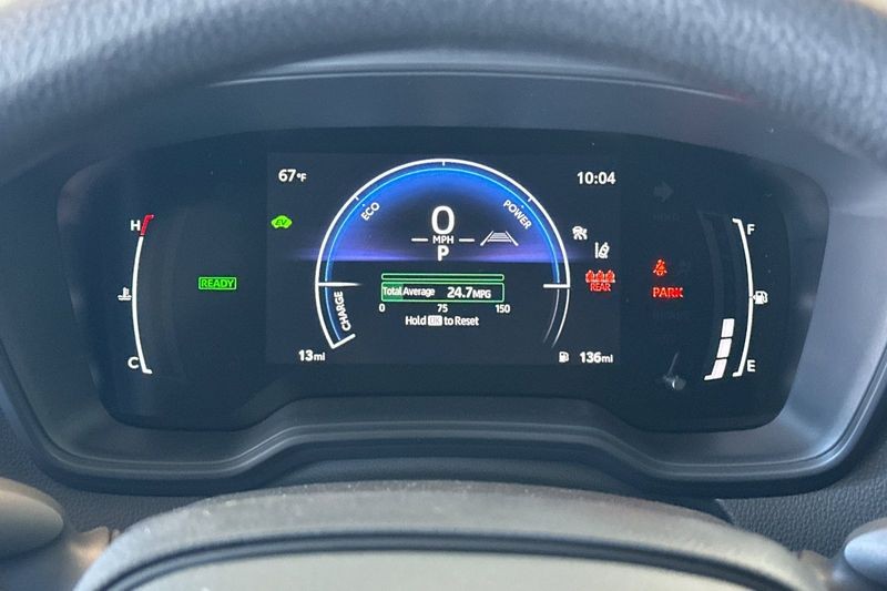 Toyota Corolla Vehicle Full-screen Gallery Image 23