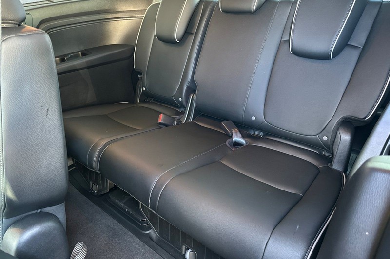 Honda Odyssey Vehicle Full-screen Gallery Image 15