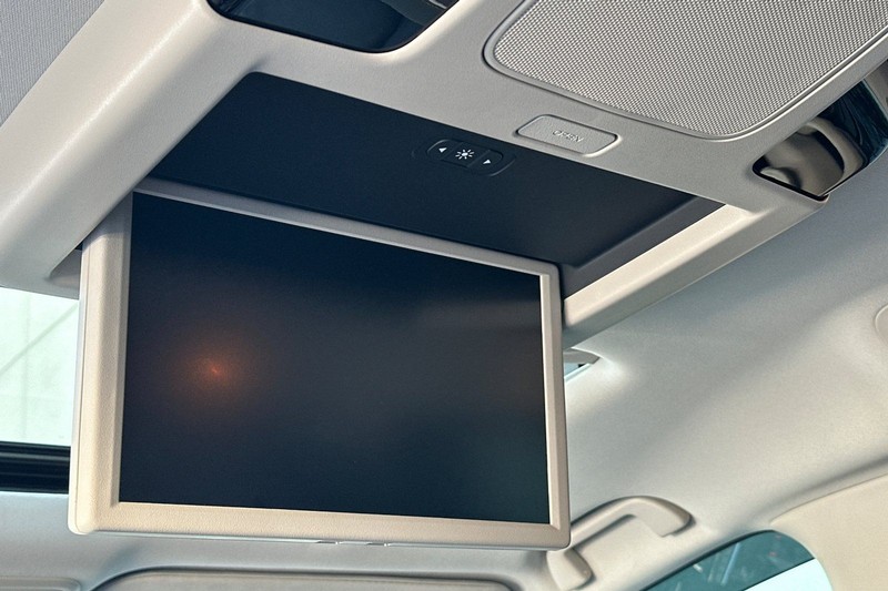 Honda Odyssey Vehicle Full-screen Gallery Image 16