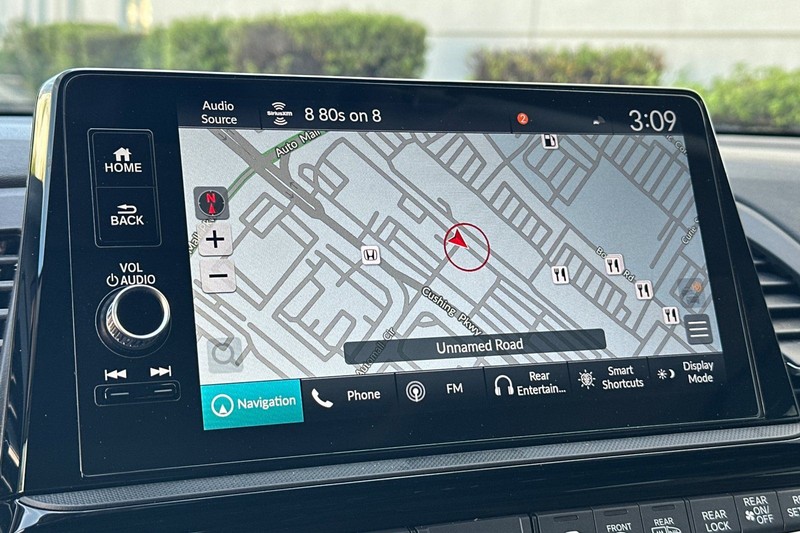 Honda Odyssey Vehicle Full-screen Gallery Image 21