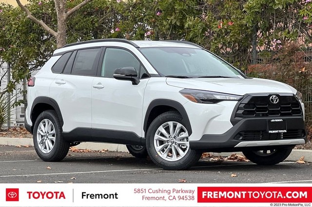 more details - toyota corolla cross