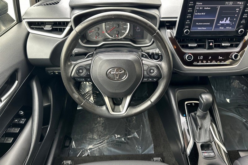 Toyota Corolla Hatchback Vehicle Full-screen Gallery Image 14