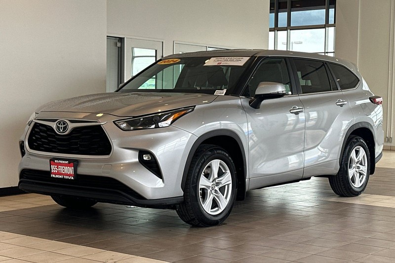 Toyota Highlander Vehicle Full-screen Gallery Image 08