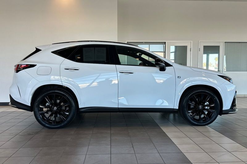 Lexus NX Vehicle Full-screen Gallery Image 03