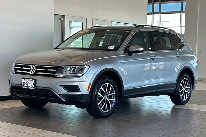 Volkswagen Tiguan Vehicle Full-screen Gallery Image 08