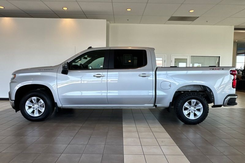 Chevrolet Silverado 1500 Vehicle Full-screen Gallery Image 07