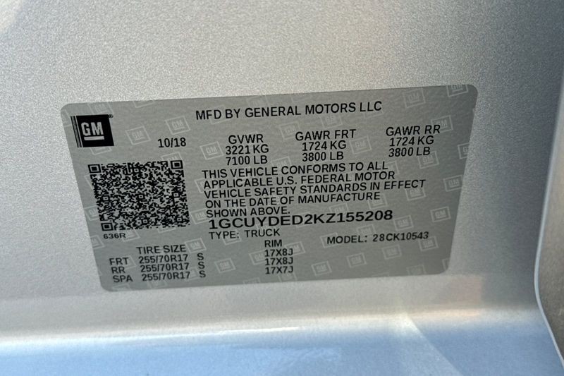 Chevrolet Silverado 1500 Vehicle Full-screen Gallery Image 27