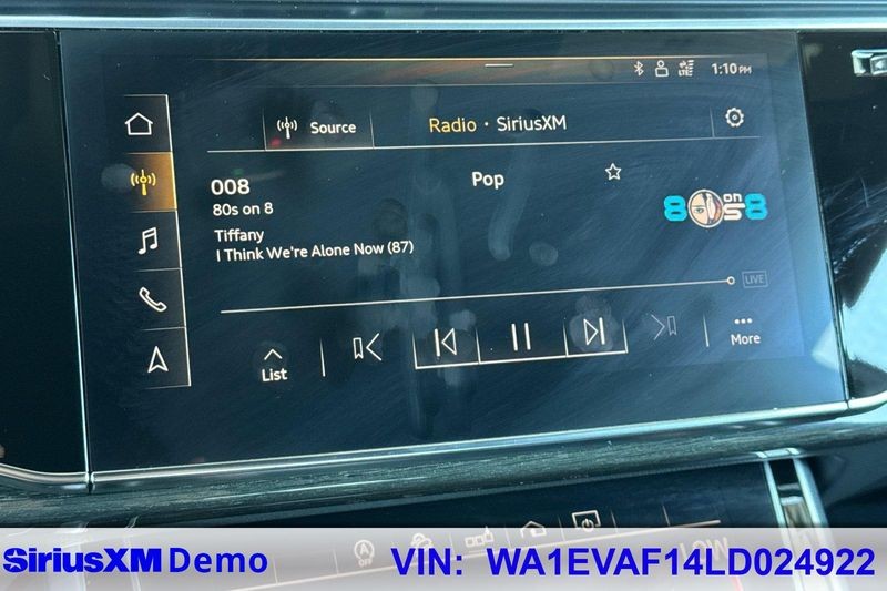 Audi Q8 Vehicle Full-screen Gallery Image 29