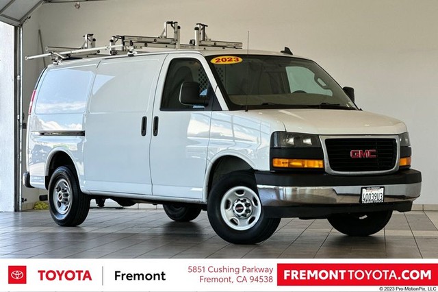 more details - gmc savana cargo van