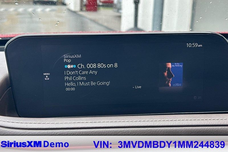 Mazda CX-30 Vehicle Full-screen Gallery Image 29