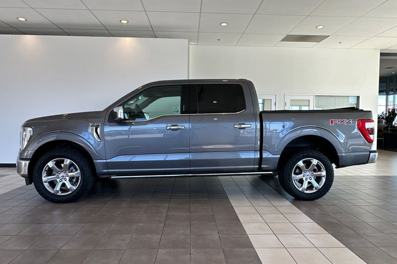 Ford F-150 Vehicle Full-screen Gallery Image 07