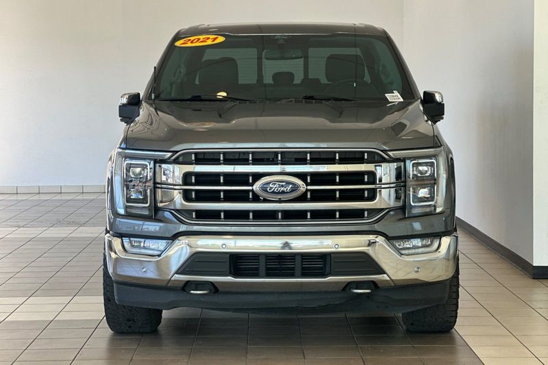 Ford F-150 Vehicle Full-screen Gallery Image 09