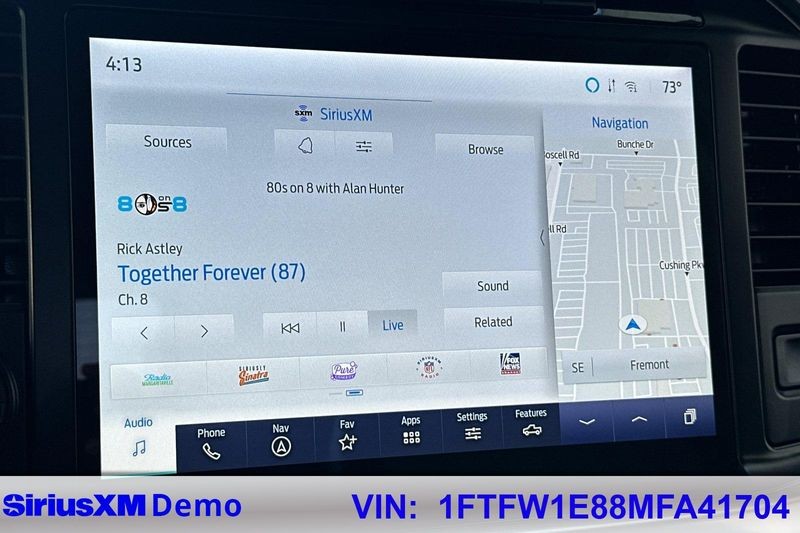 Ford F-150 Vehicle Full-screen Gallery Image 28