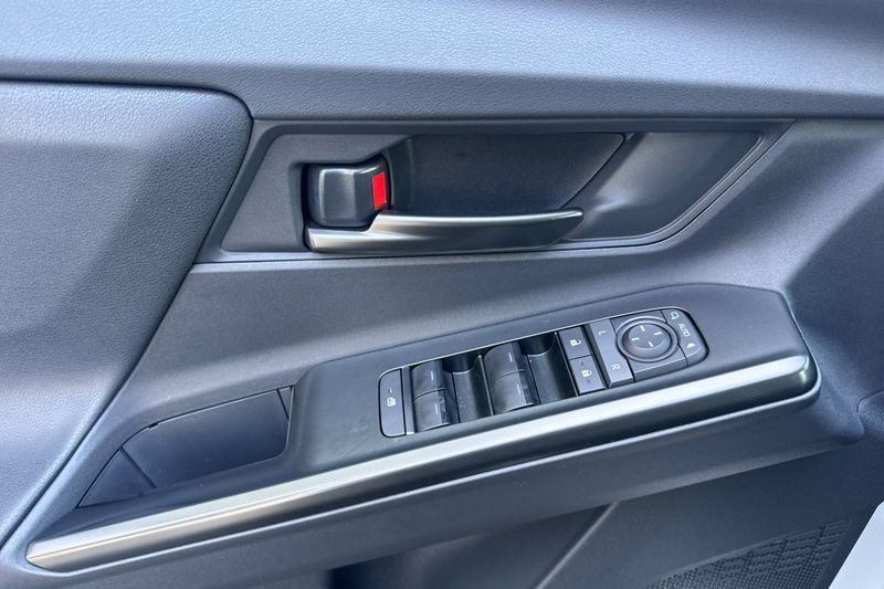 Toyota bZ Vehicle Full-screen Gallery Image 11