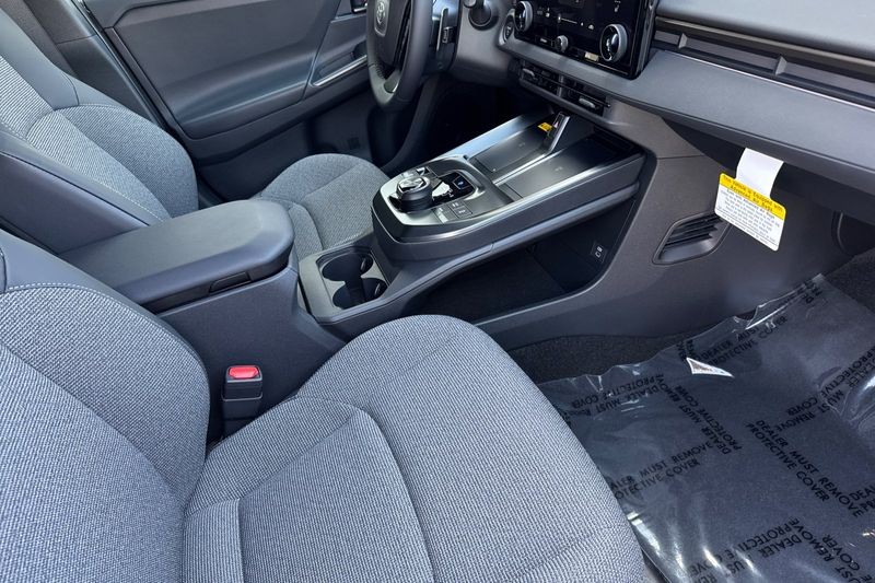 Toyota bZ Vehicle Full-screen Gallery Image 16