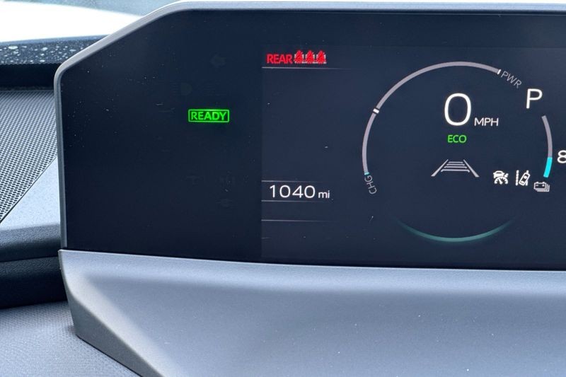Toyota bZ Vehicle Full-screen Gallery Image 25