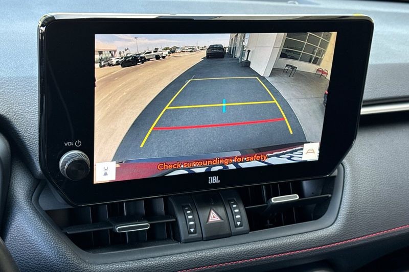 Toyota RAV4 Prime Vehicle Full-screen Gallery Image 19