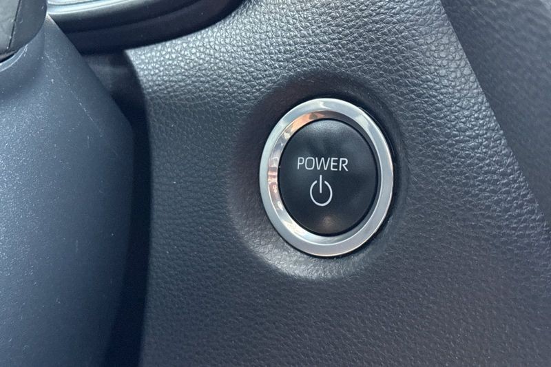 Toyota Corolla Vehicle Full-screen Gallery Image 21