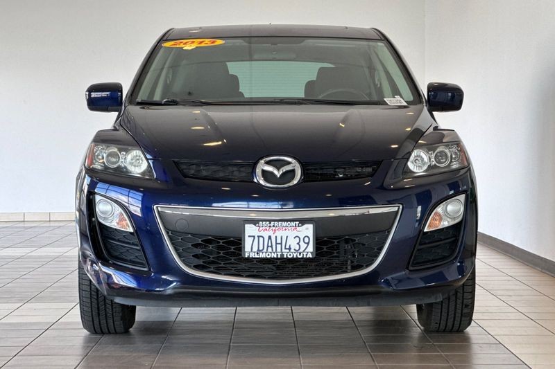 Mazda CX-7 Vehicle Full-screen Gallery Image 09